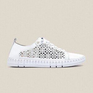 Yokono Leather Laser Cut Sneakers White Women’s Size 40